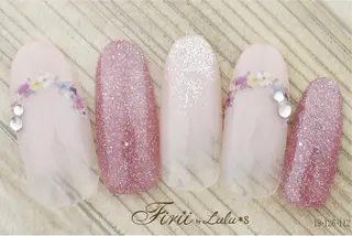 ネイル ルルズ レッスンルームのネイルデザイン