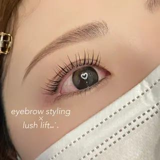 マツエク・マツパ Une fleur HINATAの眉毛・アイブロウイメージ