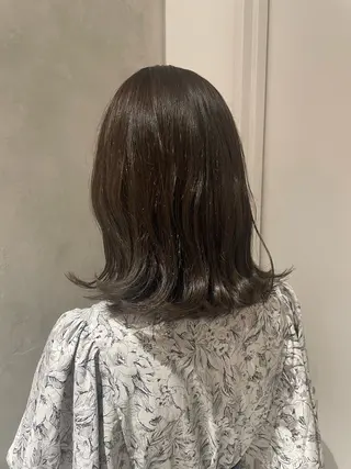 ミディアム カラー 加藤 未夢のヘアスタイル