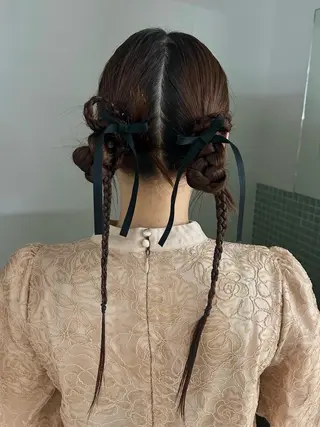 ヘアアレンジ hen所属・心斎橋/レイヤー/ ブリーチ/モエのヘアスタイル