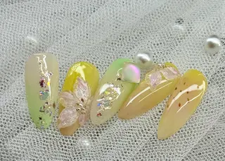 ネイル AngelChris ビューティーサロンのネイルデザイン