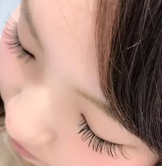 マツエク・マツパ 岡田詩織 MODE Ks松原店のヘアスタイル