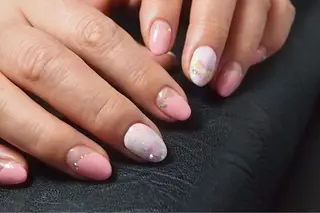 ネイル alma nailsのネイルデザイン