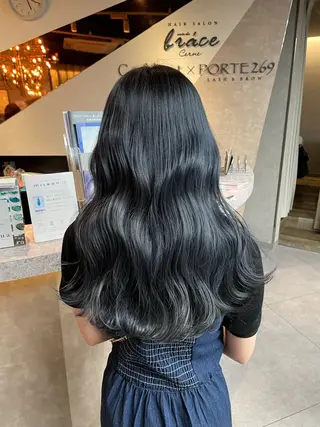 ロング カラー ヘアアレンジ 西谷 さきのヘアスタイル