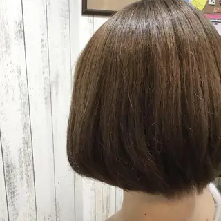 ショート カラー embrace エンブレイスのヘアスタイル