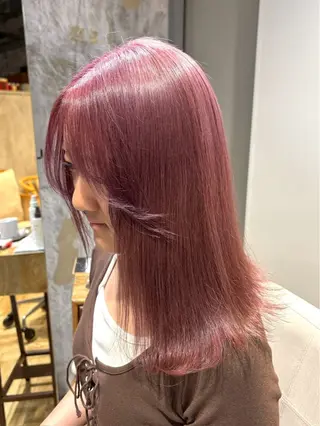 セミロング 齋 花音のヘアスタイル