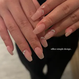 ネイル AYANO / BINELのネイルデザイン