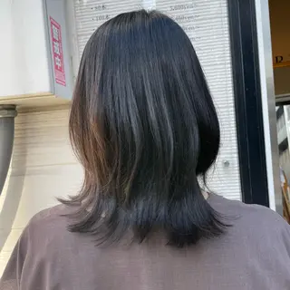 ミディアム FERIAあべの KARINのヘアスタイル