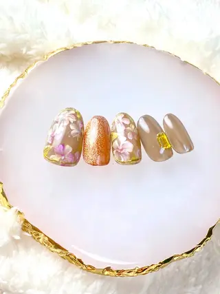 ネイル 7e. Nailのネイルデザイン