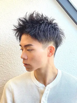 ショート メンズ メンズ/スパイキー ショート/isseyのヘアスタイル