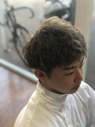 パーマ メンズ 佐伯 凌太郎のヘアスタイル