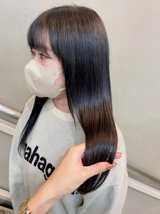 セミロング 宮本 佳奈のヘアスタイル