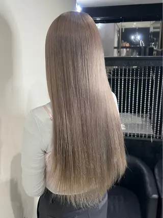 ロング カラー YUDU🍊 germe/ジェルムのヘアスタイル