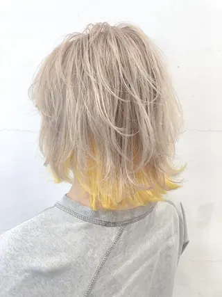 ショート カラー ハイトーンカラー ⭐️NAZUNAのヘアスタイル