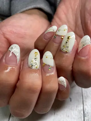 ネイル MARIANAIL マリアネイル所属・川上 真智子のネイルデザイン