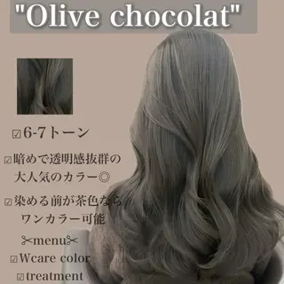 セミロング 外苑前NO.1艶髪 透明感カラーのヘアスタイル
