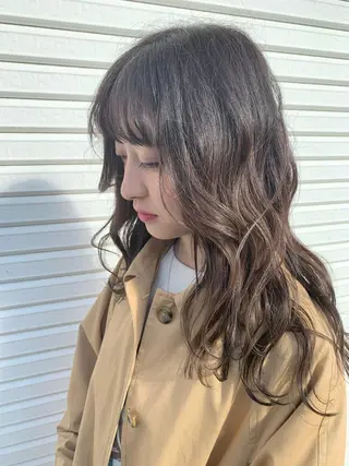 カラー 血分 優人のヘアスタイル