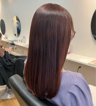 カラー イシイ ハルナ 🤍のヘアスタイル