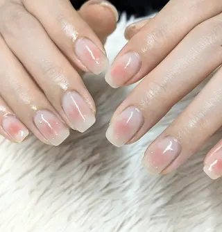 ネイル 會田 瑠衣のネイルデザイン