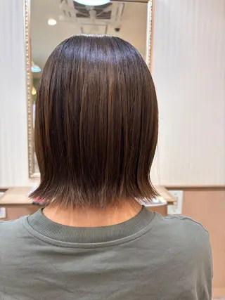 ショート シンセティックヘアデザイン所属・吉井 愛のヘアスタイル