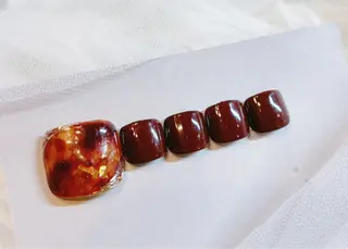 ネイル le'a-レア-【ア イ×ネイル×眉】のネイルデザイン