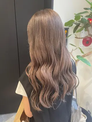 ロング カラー パーマ ヘアアレンジ 耳つぼ屋さん ‎🤍りりのヘアスタイル