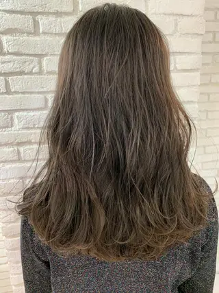 ロング カラー パーマ ヘアアレンジ ネイル マツエク・マツパ レイヤー＆カラー 人気美容師倉崎涼のヘアスタイル