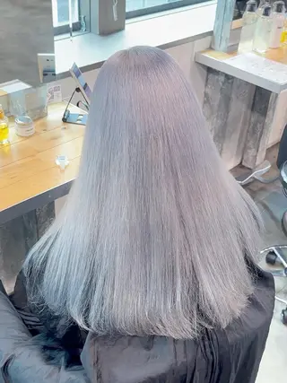 ロング カラー ハイトーン特化美容師 🌈ケアブリーチのヘアスタイル