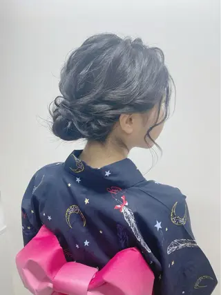 ヘアアレンジ GRANLUSSO 〜グランルッソ駅前店所属・木口 嘉美のヘアスタイル