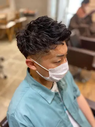 パーマ メンズ Fan.ray⭐️ 松永拓巳のヘアスタイル