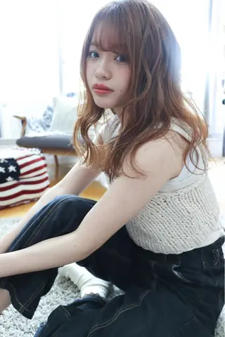 ミディアム 代表山口ひな 髪質改善のプロのヘアスタイル