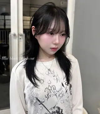 セミロング カラー ヘアアレンジ 🫧🇰🇷韓国ヘア レイヤー🐺Yutaのヘアスタイル