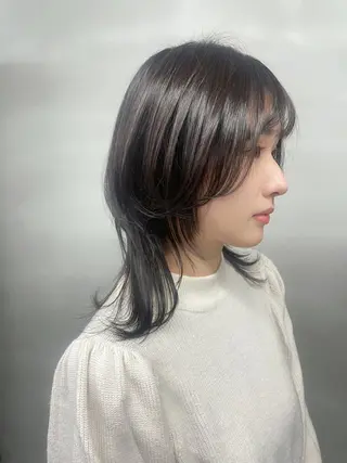 ミディアム 柏 ウルフ/レイヤー 田中佐和🐺のヘアスタイル