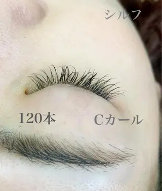 マツエク・マツパ 小林 美央のヘアスタイル