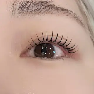 マツエク・マツパ cilmeiliシルメイリー所属・シルメイリーHARU /束感/韓国まつ毛のマツエク・マツパデザイン