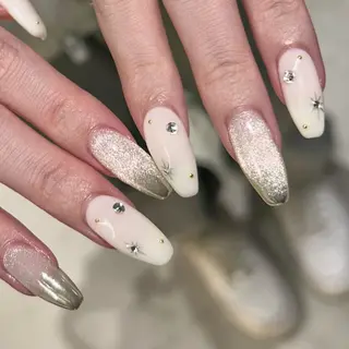 ネイル 🎀白石 ミク🎀のネイルデザイン