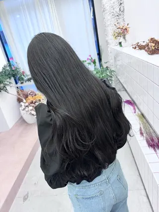 ロング カラー 花見 亜沙美のヘアスタイル