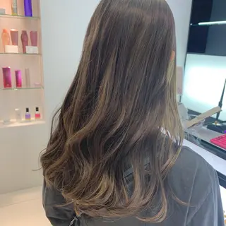 ロング lamie by melt 吉祥寺 【ラミエ バイ メルト】所属・【ミニモ公認】*似合 わせ職人*滝田拳史のヘアスタイル