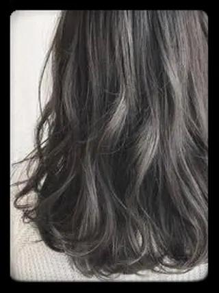 カラー moku所属・【mokuオーナー】 ちはるのヘアスタイル