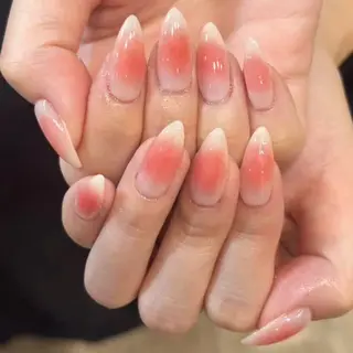 ネイル yu ri 🌹のネイルデザイン