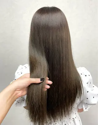 ロング LuLu Sayaのヘアスタイル