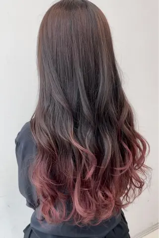 セミロング カラー ヘアアレンジ 🦄インナーカラー 🦄貫井彩花のヘアスタイル