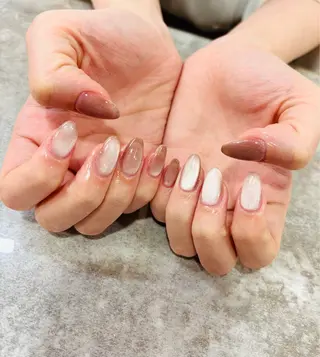 ネイル Emi♡ tiffinのネイルデザイン