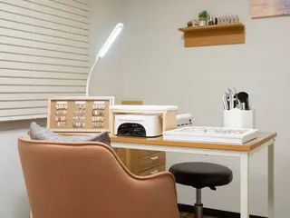 ネイル Ema salon satomiのネイルデザイン