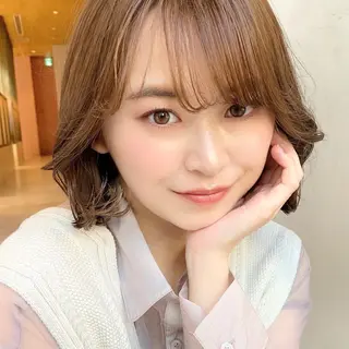 ミディアム 韓国くびれレイヤー 🇰🇷はづきのヘアスタイル