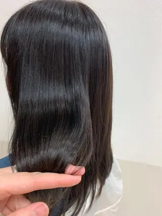 セミロング カラー 🧸 サトウサクネ🧸のヘアスタイル