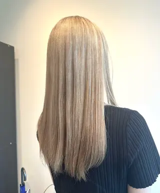 ロング カラー ✨髪質改善/ブリーチ /ショート高山のヘアスタイル