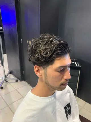 ミディアム メンズ メンズパーマ/難波/ 心斎橋　室園亮佑のヘアスタイル