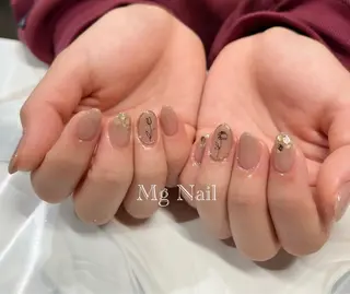 ネイル Mg Nail所属・Mg Nailのネイルデザイン
