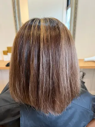 ミディアム カラー 美容室Class所属・🐰ハイトーンカラー 畠山　渡🐰のヘアスタイル